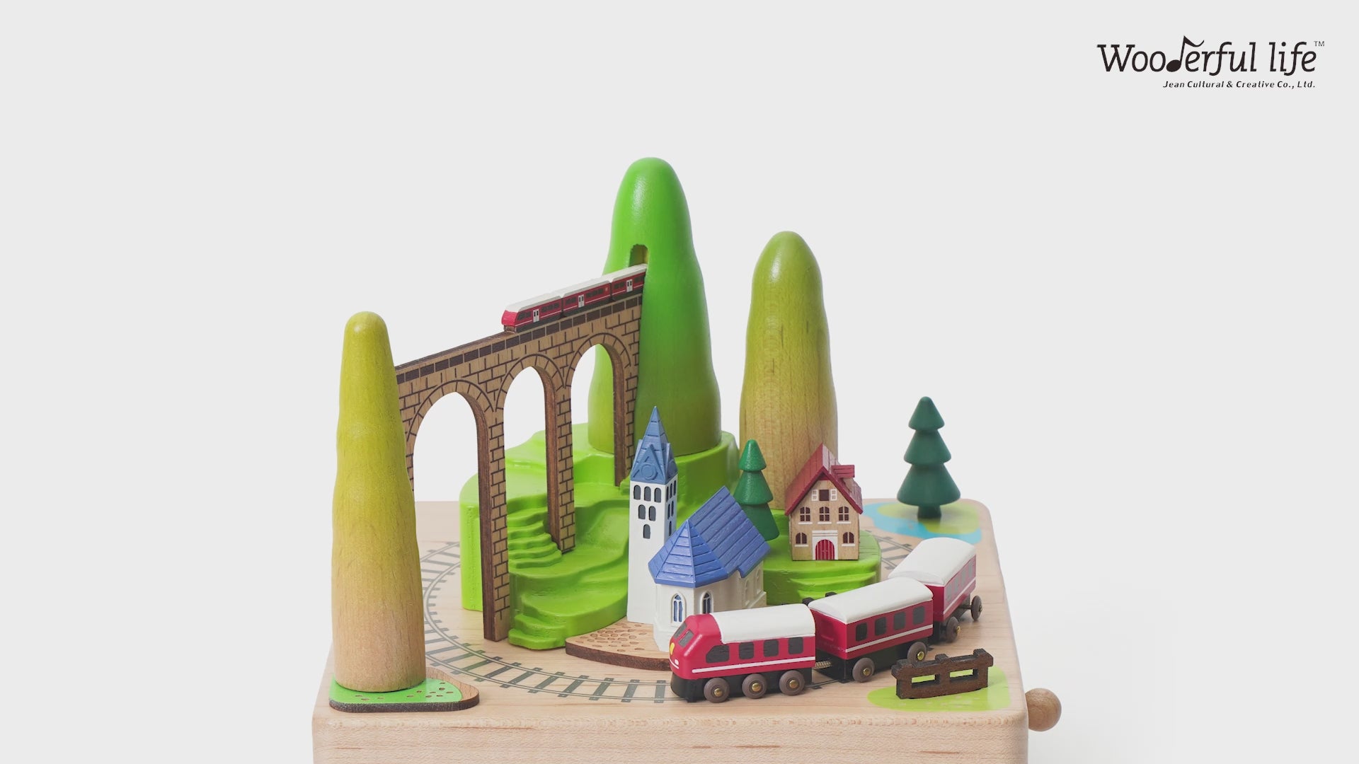 wooden-music-boxes-mountain-train