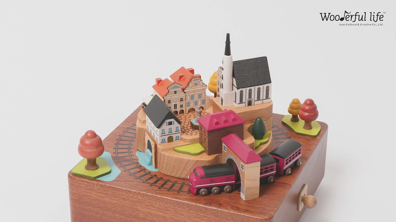 wooden-music-boxes-autumn-train