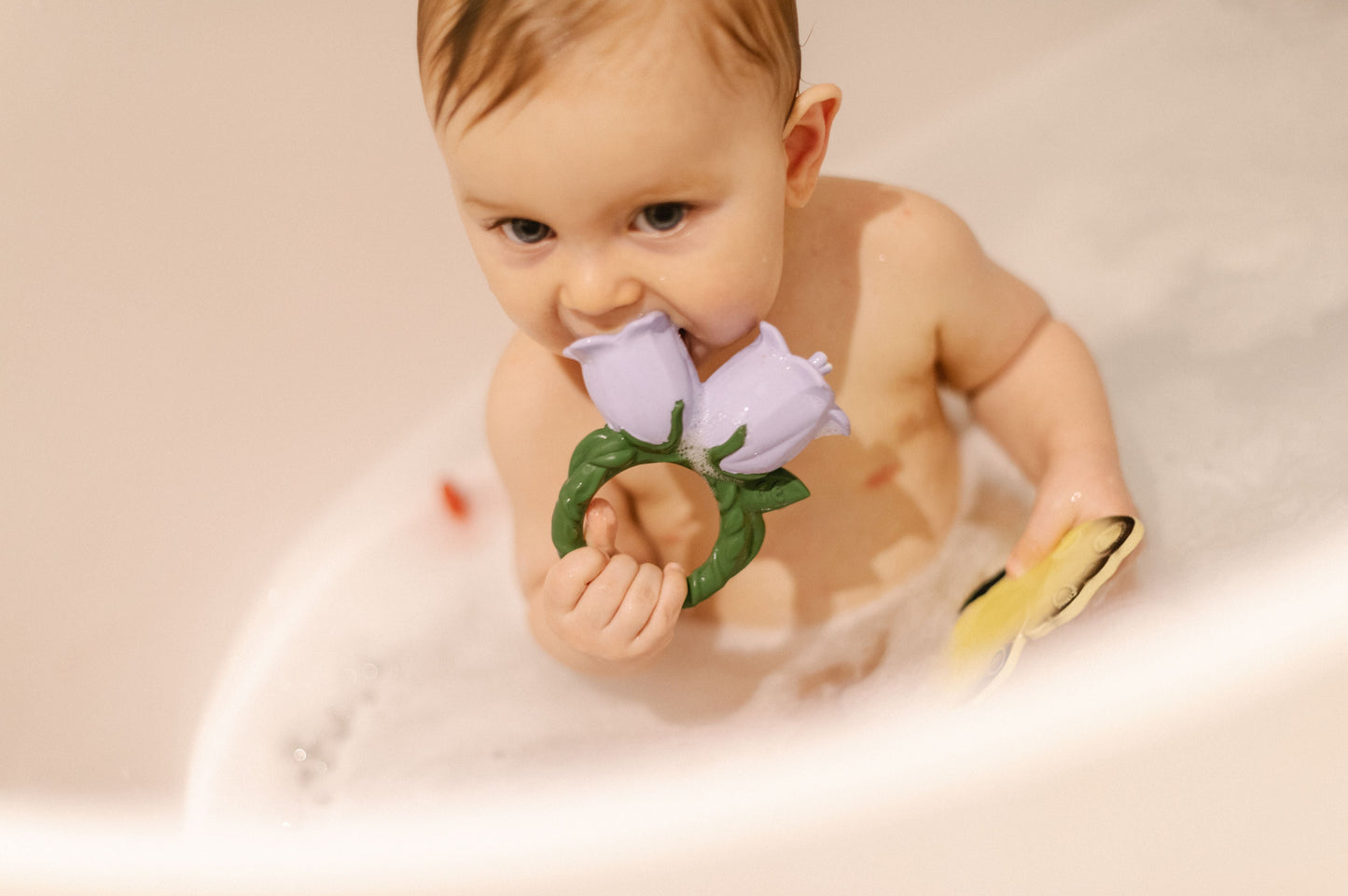 toy-teether-cindy-the-bellflower