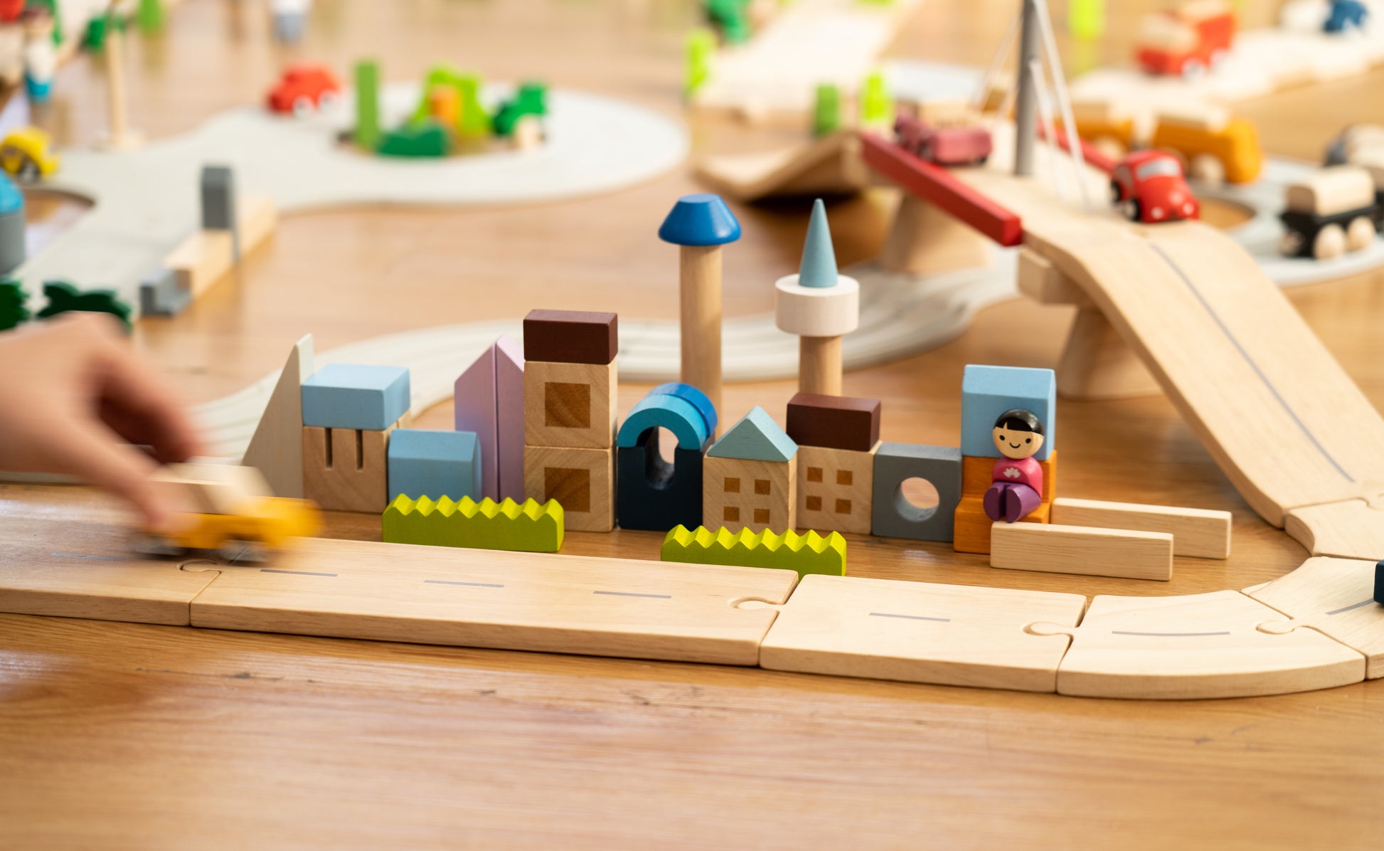 wooden-blocks-urban-city