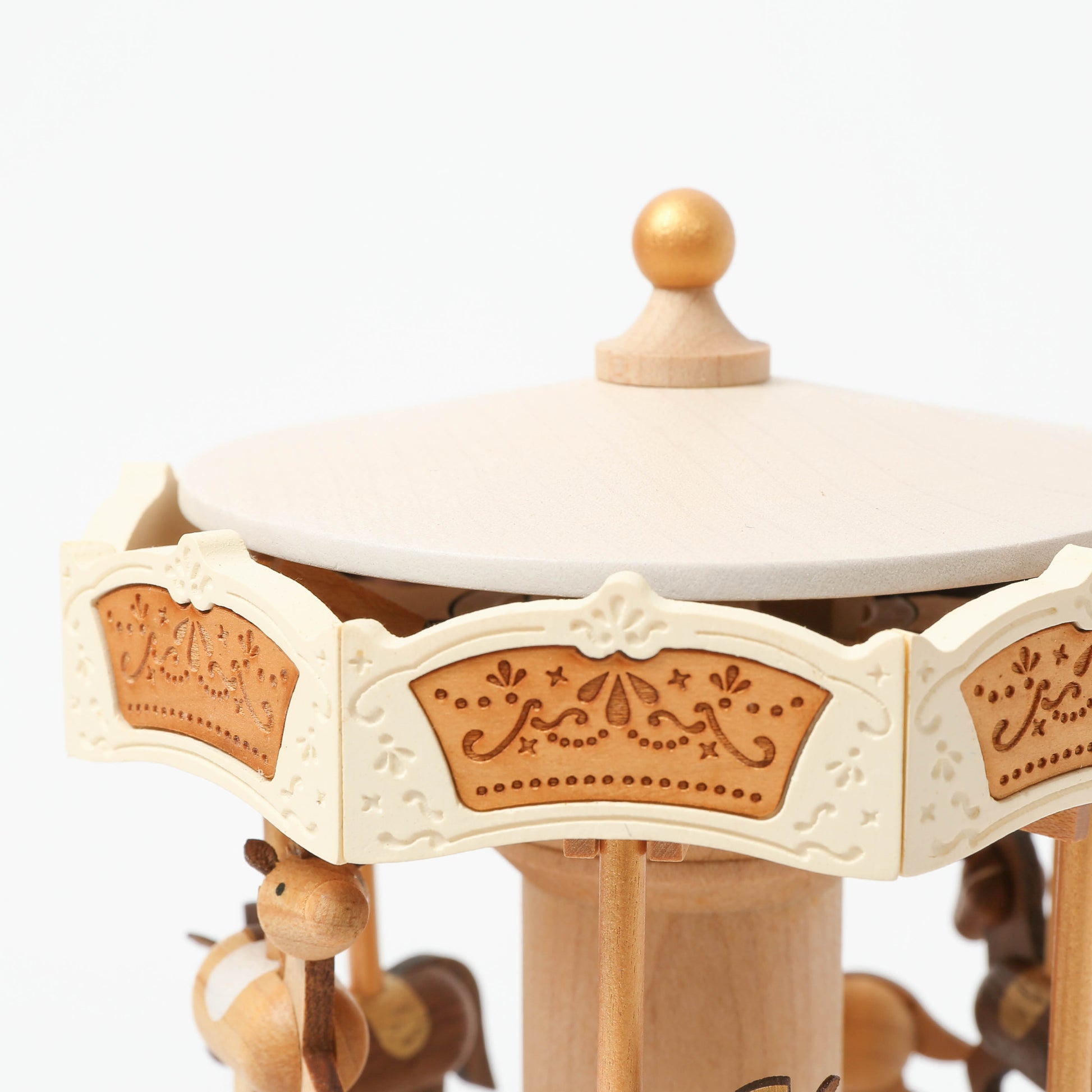 wooden-music-box-carousel