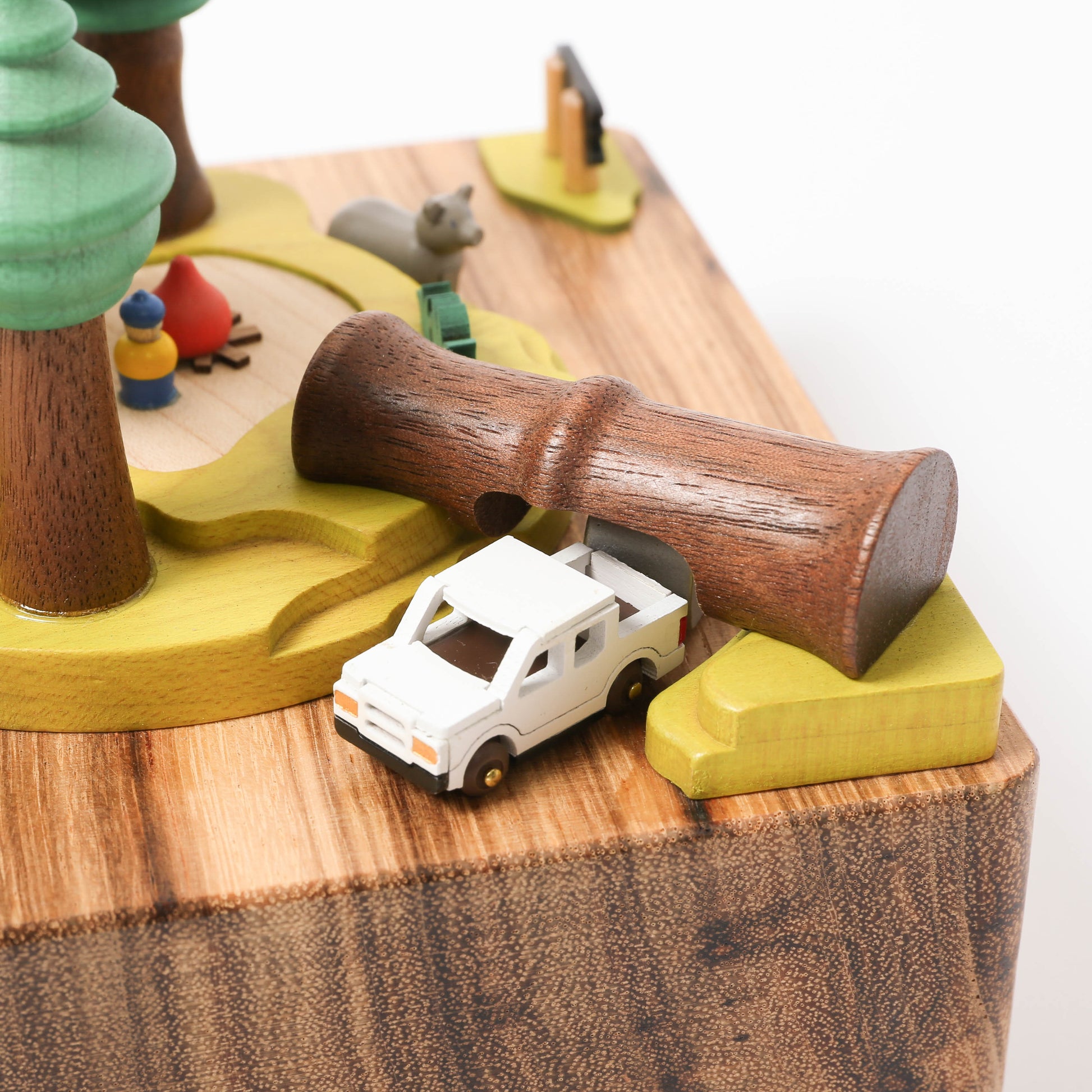wooden-music-box-forest-wild-camping