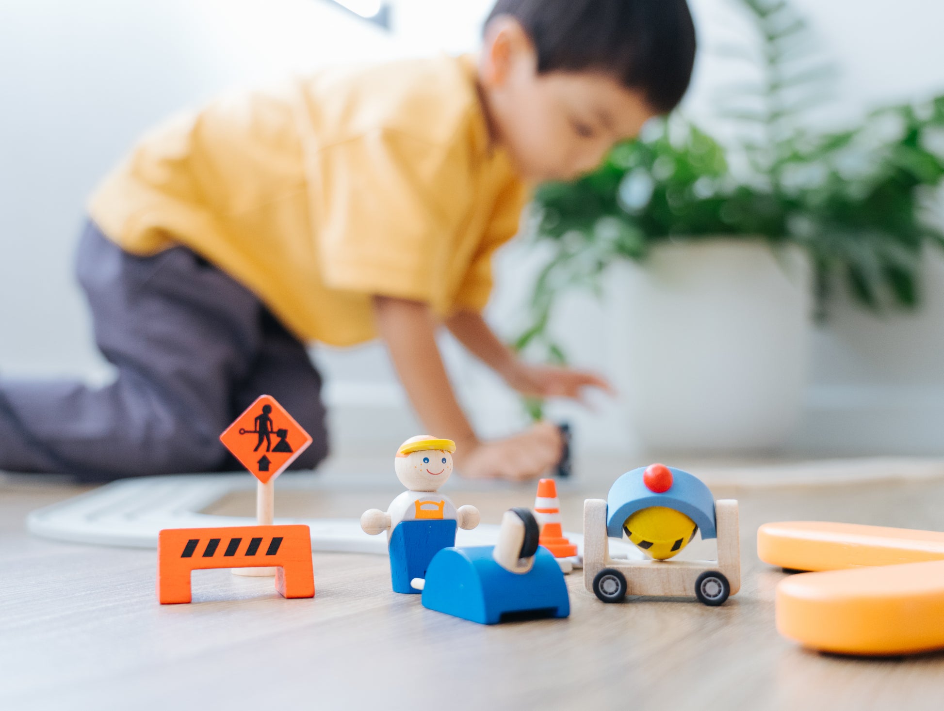 wooden-playset-crane