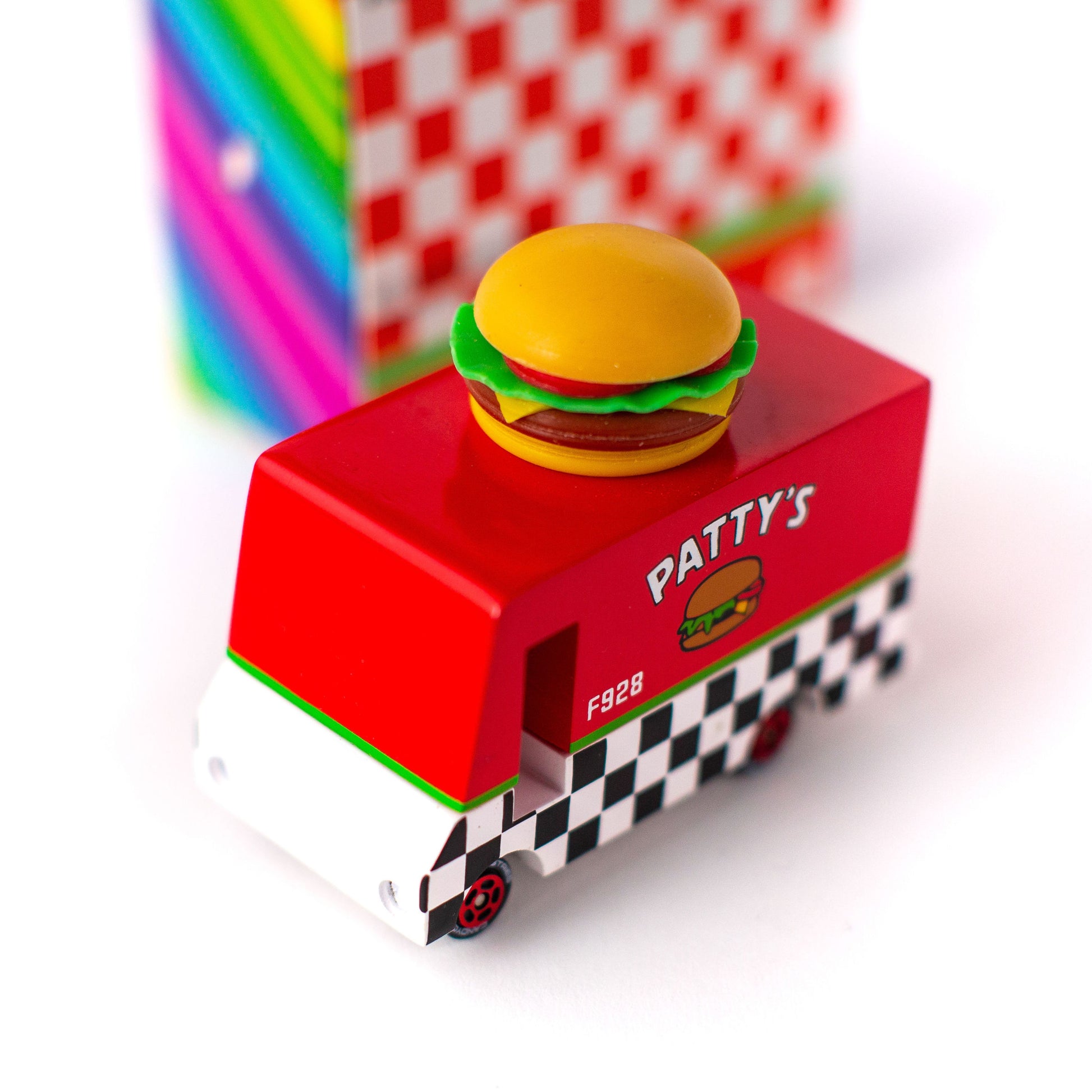 wooden-toy-car-burger