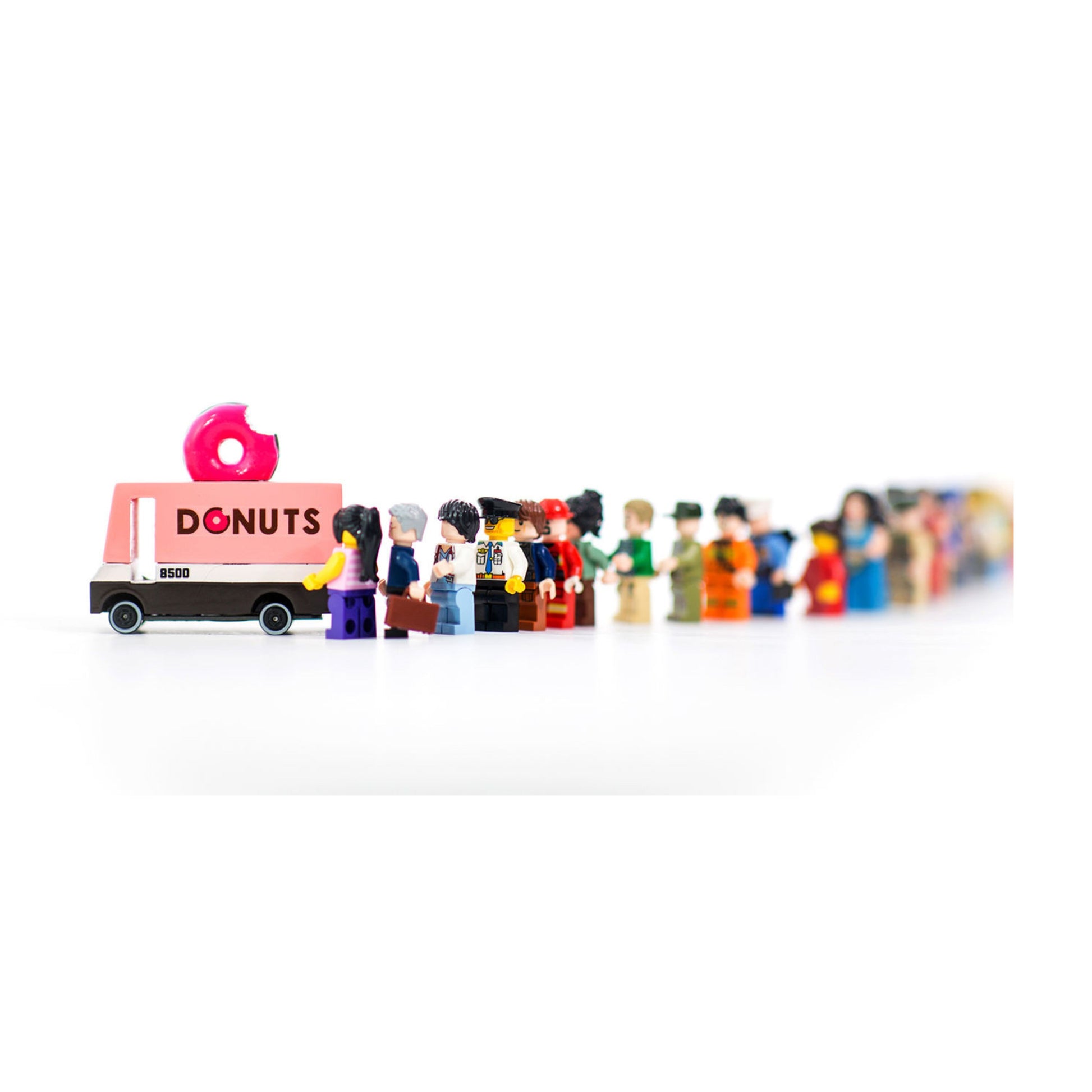 wooden-toy-car-donuts