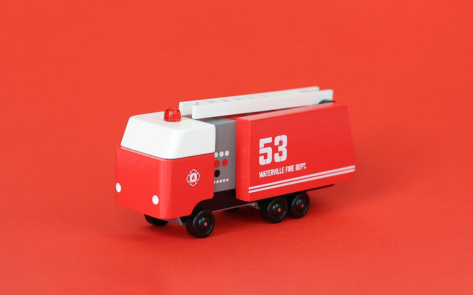 wooden-toy-car-firetruck