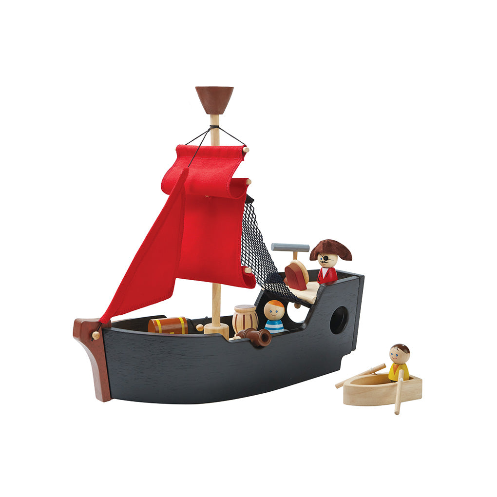 wooden-toy-pirate-ship