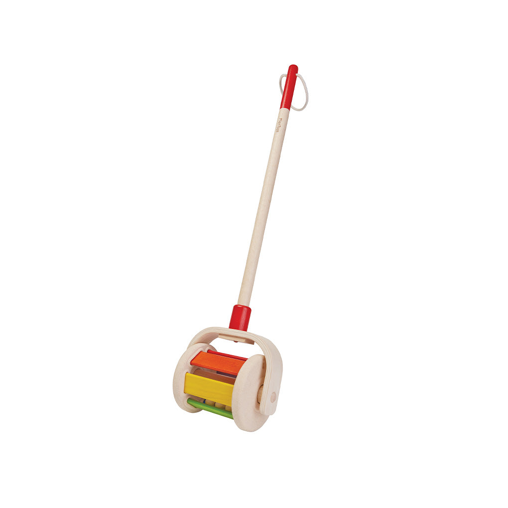wooden-toy-walk-n-roll