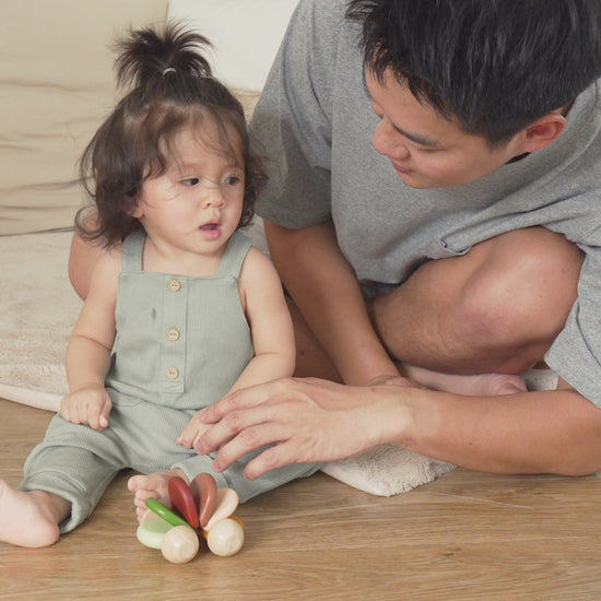 wooden-toy-baby-car
